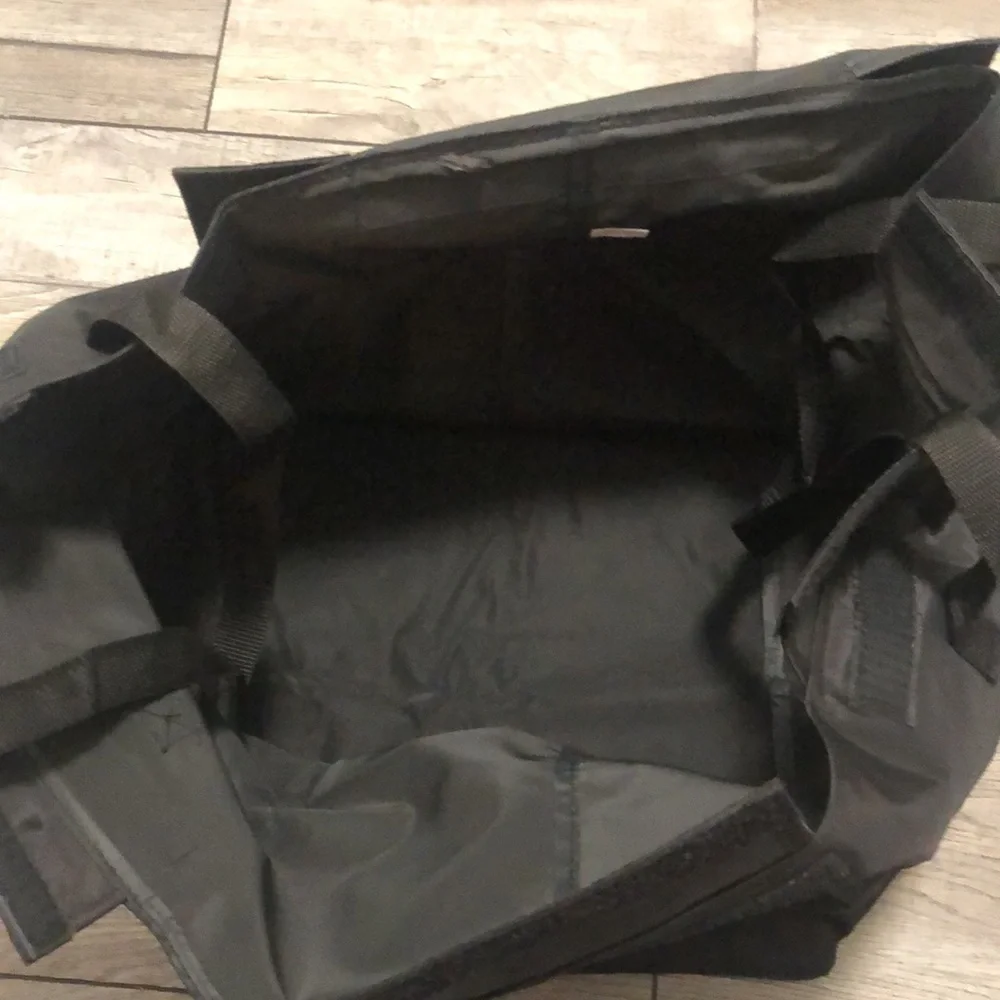 NIB heavy duty shopping cart liner in black nylon top flap Velcro closure